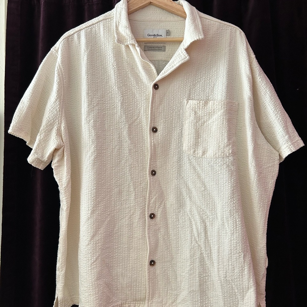 Goodfellow & Co Cream Casual Button Down Shirt